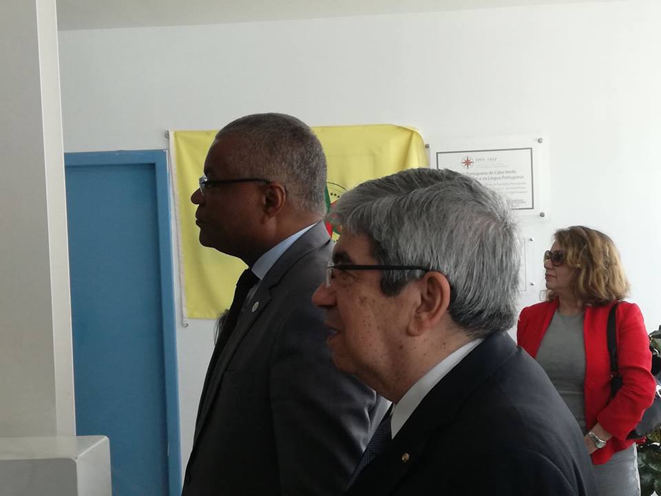 Presidentes dos Parlamentos de Portugal e de Cabo Verde visitam EPCV